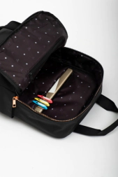 Mochila FW Awesome - 25*36*8 cm. NEGRO.