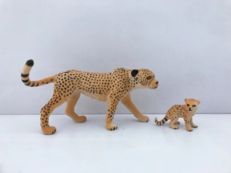 ANIMAL WORLD PLAYSET 19CM PACK X 2 GUEPARDO