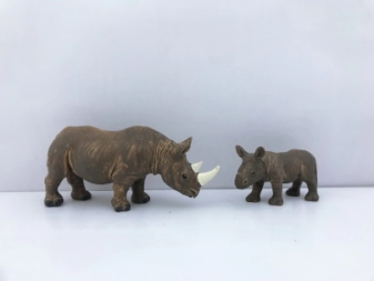 ANIMAL WORLD PLAYSET 19CM PACK X 2 RINOSERONTE