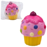 SQUISHY CUP CAKE