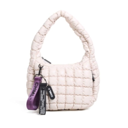CARTERA DAFNE CHIMOLA NUDE