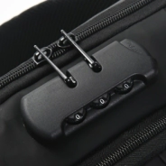MORRAL SLING CON CERRADURA Y USB 32x18x10 CM