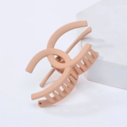 BROCHE TRENDY