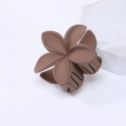 BROCHE TRENDY