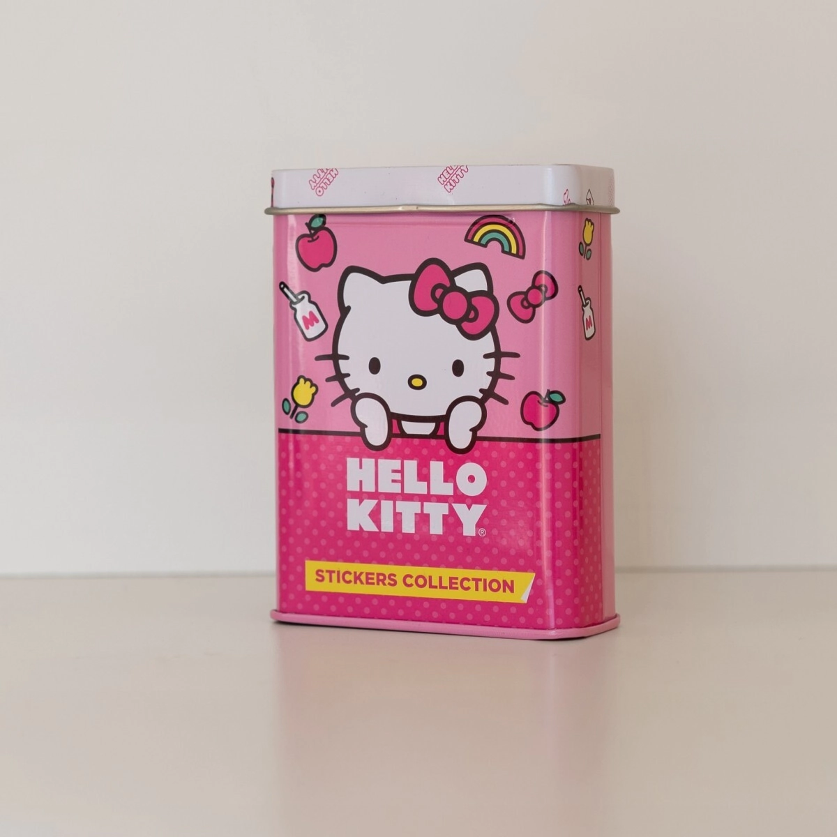 TIN STICKER HELLO KITTY