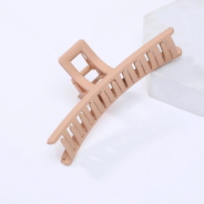 BROCHE TRENDY