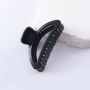 BROCHE TRENDY