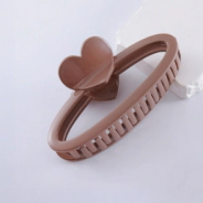 BROCHE TRENDY