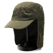 GORRA CAP CON CUBRE HOMBRO