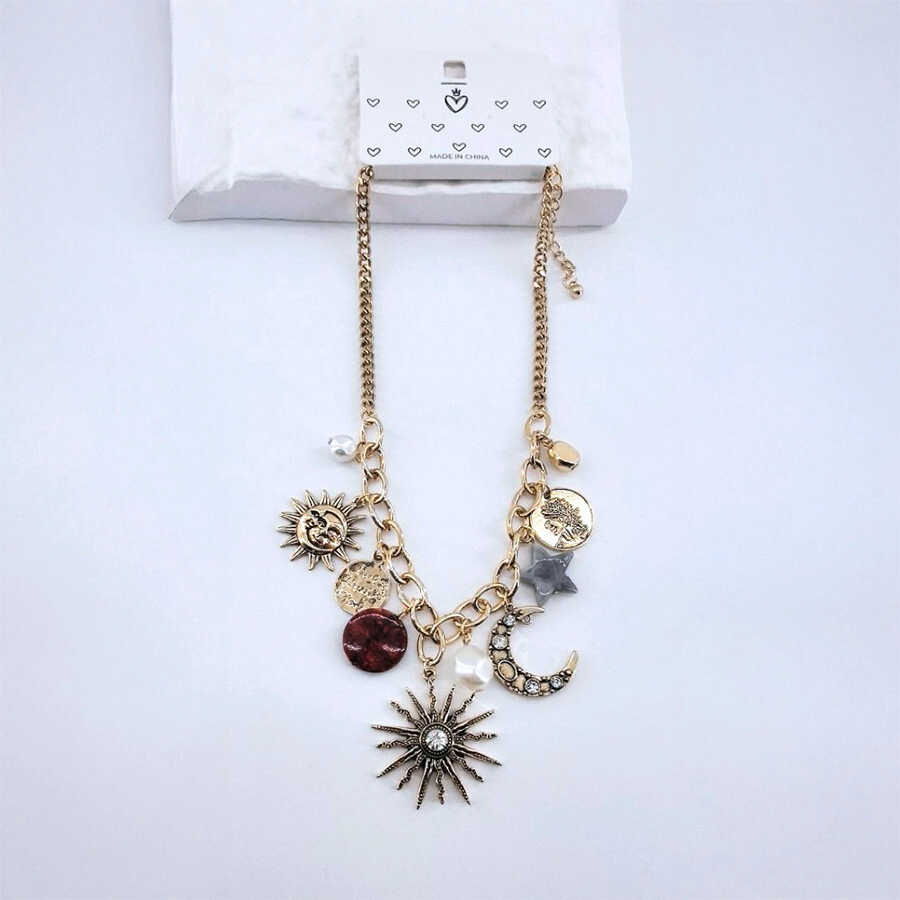 COLLAR TRENDY