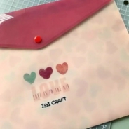 SOBRE PLASTICO CON BOTON A4 IBICRAFT HEARTS