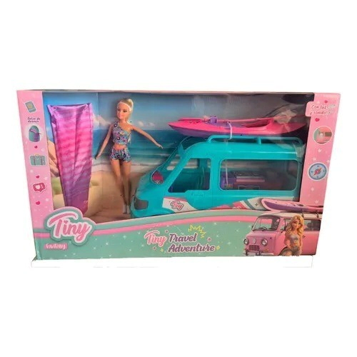 MU�ECA TINY CON SU CAMIONETA VIAJERA CON LUZ Y SONIDO 46X32X16CM