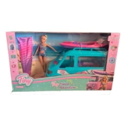 MU&Ntilde;ECA TINY CON SU CAMIONETA VIAJERA CON LUZ Y SONIDO 46X32X16CM