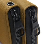 BILLETERA LURIL CON BOLSILLO FRONTAL Y LLAVERO SKORA SUELA