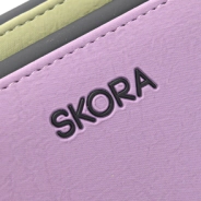 BILLETERA LURIL CON BOLSILLO FRONTAL Y LLAVERO SKORA LILA