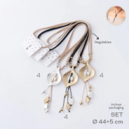 COLLAR TRENDY