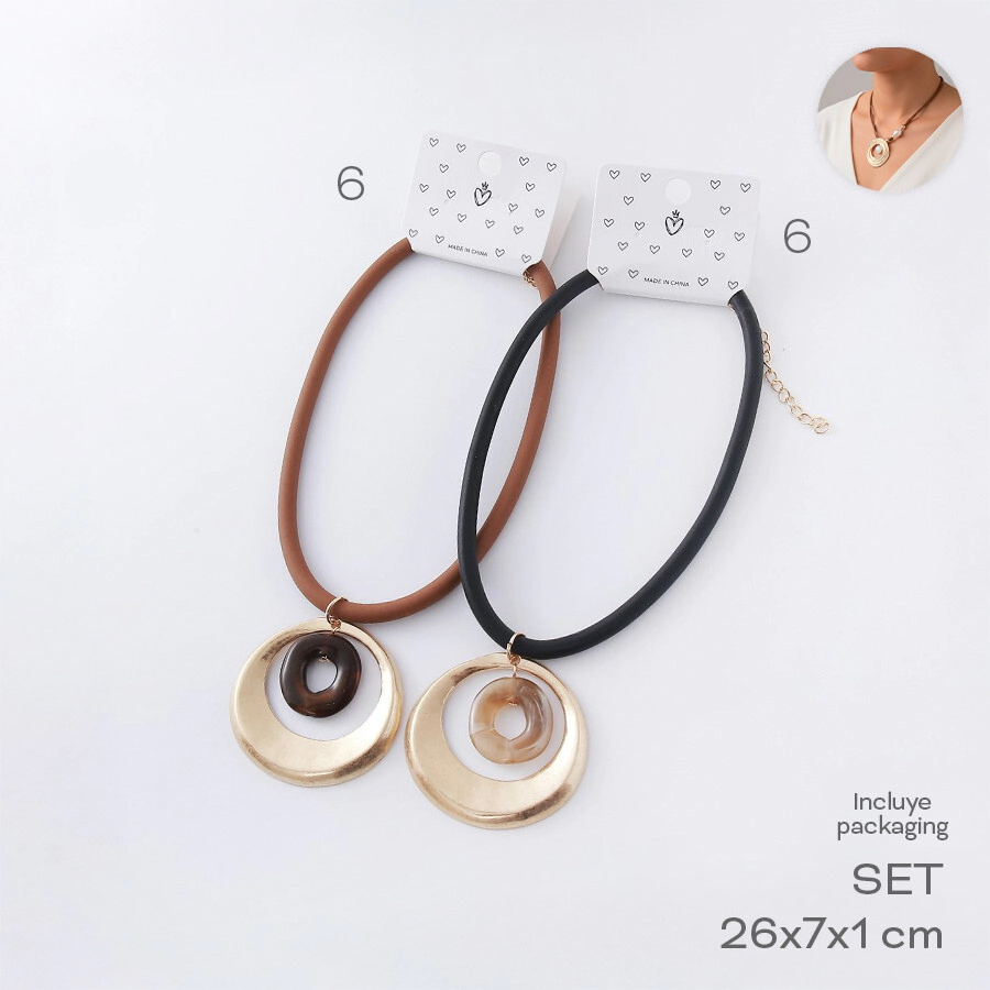 COLLAR TRENDY
