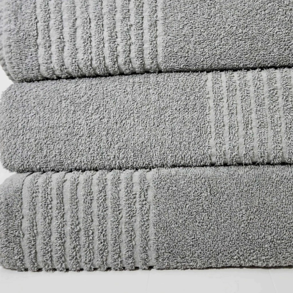 SET TOALLA Y TOALLON 500 GR GRIS ALCOYANA