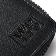 BILLETERA CON CIERRE 11x8,5CM WANDERLUST