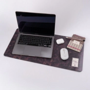 DESK PAD FW MALBEC